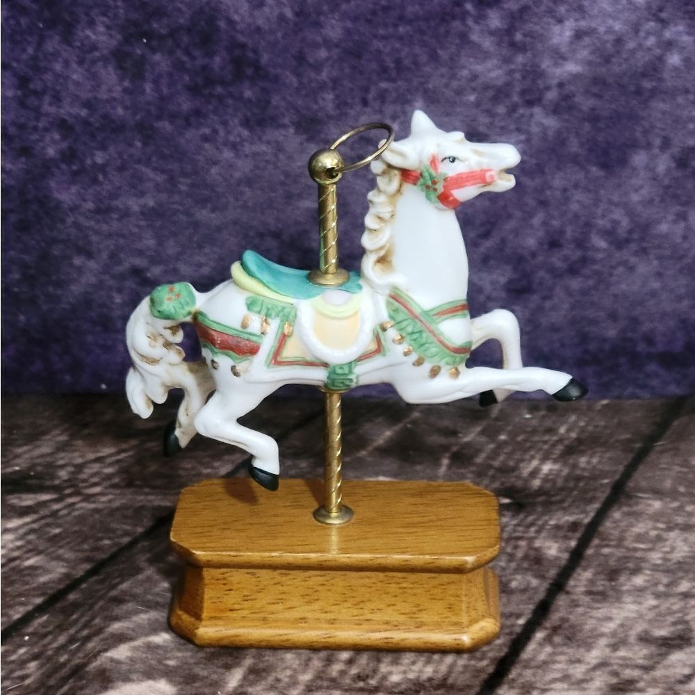 Carousel 🎠 Horse‎